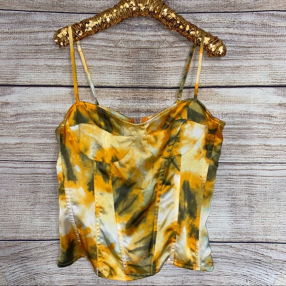 PrettyLittleThing Top - Picture 1 of 3